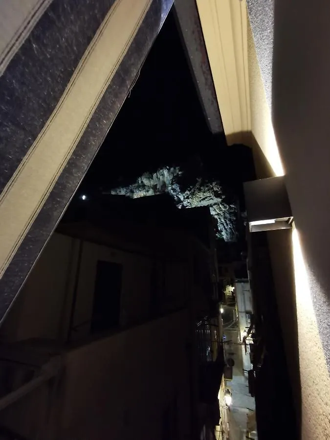 דירות צ'פאלו Idda, Vista Mozzafiato E Mare Dentro Casa איטליה