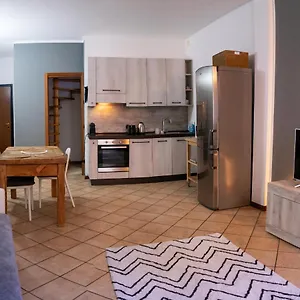 La Casa Di Ale Appartamento Lecco