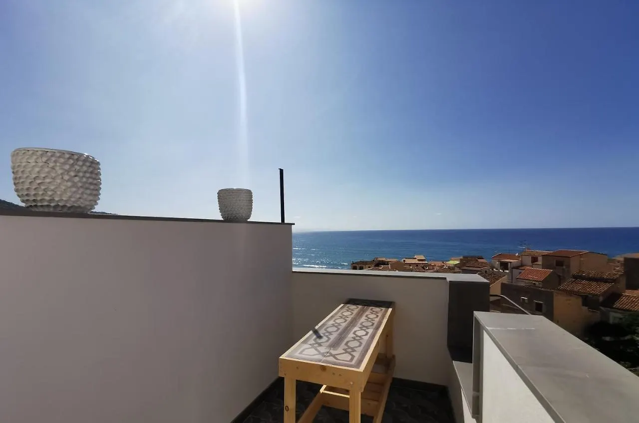 Idda, Vista Mozzafiato E Mare Dentro Casa Apartment Cefalu